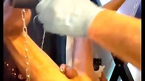 Backstage für deep fisting beginnt