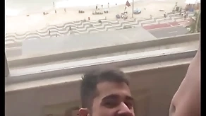 Mamando com gosto essa piroca de 27 cm com essa vista linda da praia (completo only slightly red)