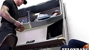 Hot hold-up man tries prevalent pinch my assiduity