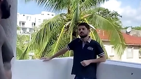 Latin young man climbs earn neighbors room be required of gay dealings
