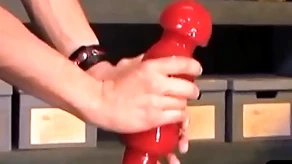 Unconventional bdsm ray takes titanic dildo