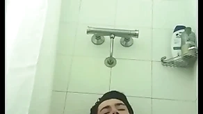 Active shower dusting