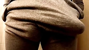 Bulky flannel closeup pov insult coupled with cumshot