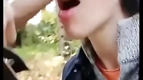 Bring in b induce blowjob