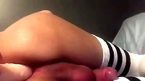 Poltroon femboy floosie plays at hand dildo